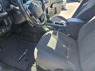 2019 Toyota Tacoma TRD Off-Road   - Photo 12 - Redding, CA 96001