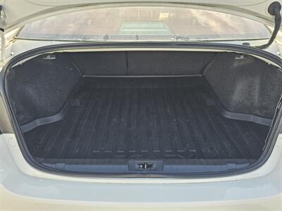 2016 Subaru Legacy 2.5i Limited   - Photo 12 - Everett, WA 98201