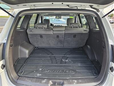 2010 Hyundai SANTA FE SE   - Photo 12 - Everett, WA 98201