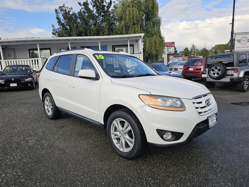 2010 Hyundai SANTA FE SE  