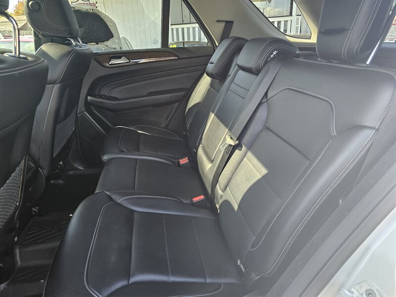 2014 Mercedes-Benz ML 350 4MATIC - Photo 5 - Everett, WA 98201