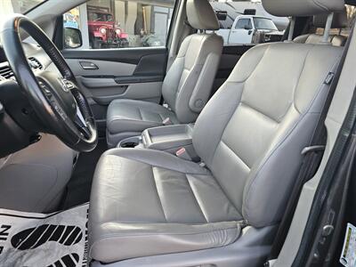 2012 Honda Odyssey EX-L   - Photo 4 - Everett, WA 98201