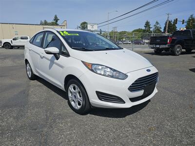 2016 Ford Fiesta SE   - Photo 1 - Everett, WA 98201