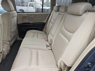 2003 Toyota Highlander   - Photo 5 - Everett, WA 98201