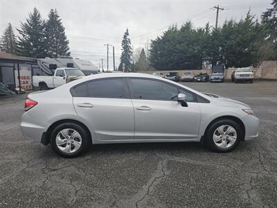 2015 Honda Civic LX   - Photo 11 - Everett, WA 98201
