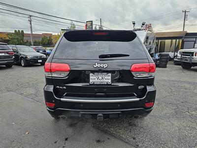 2017 Jeep Grand Cherokee Overland   - Photo 9 - Everett, WA 98201