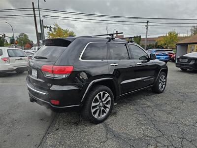 2017 Jeep Grand Cherokee Overland   - Photo 10 - Everett, WA 98201