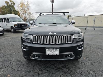 2017 Jeep Grand Cherokee Overland   - Photo 2 - Everett, WA 98201