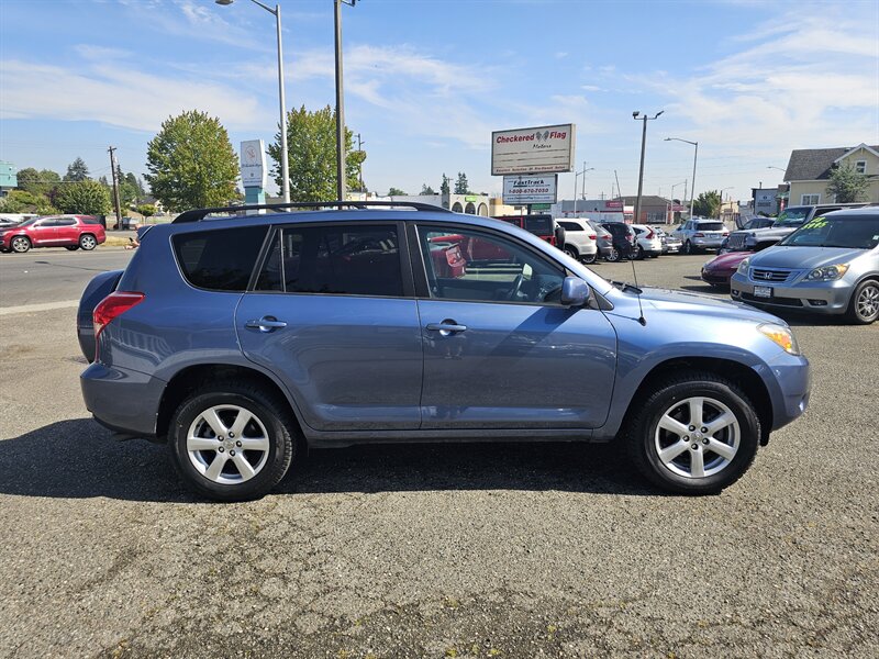 2007 Toyota RAV4 Limited - Photo 13 - Everett, WA 98201