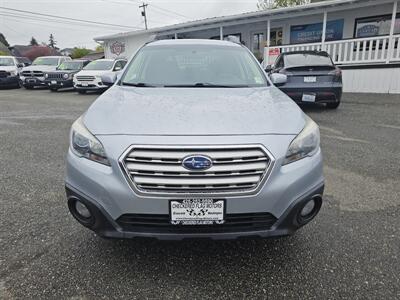 2017 Subaru Outback 2.5i Premium   - Photo 2 - Everett, WA 98201
