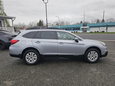 2017 Subaru Outback 2.5i Premium   - Photo 11 - Everett, WA 98201