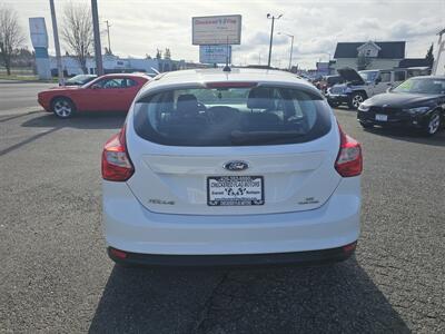 2014 Ford Focus SE   - Photo 9 - Everett, WA 98201