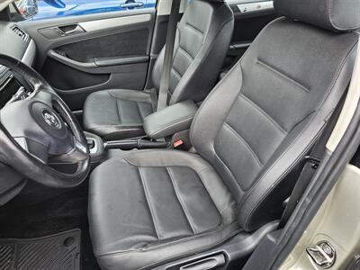 2013 Volkswagen Jetta SE PZEV   - Photo 4 - Everett, WA 98201