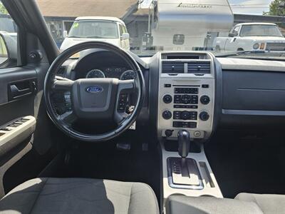 2012 Ford Escape XLT   - Photo 6 - Everett, WA 98201