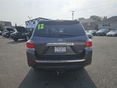 2012 Toyota Highlander SE   - Photo 10 - Everett, WA 98201