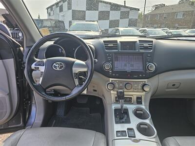2012 Toyota Highlander SE   - Photo 7 - Everett, WA 98201