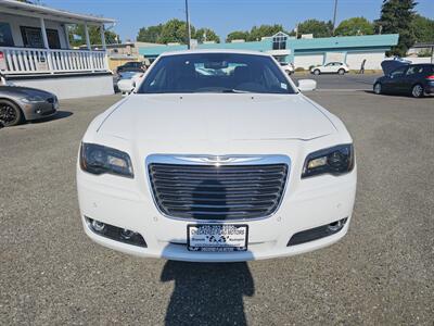 2016 Chrysler 200 S - Photo 2 - Everett, WA 98201