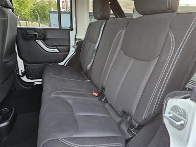 2014 Jeep Wrangler Unlimited Sahara - Photo 5 - Everett, WA 98201