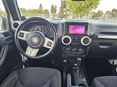2014 Jeep Wrangler Unlimited Sahara - Photo 6 - Everett, WA 98201
