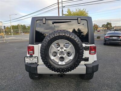 2014 Jeep Wrangler Unlimited Sahara - Photo 9 - Everett, WA 98201