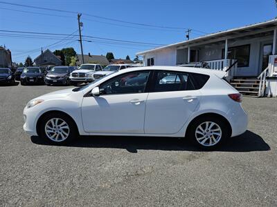 2012 MAZDA MAZDA3 i Touring   - Photo 8 - Everett, WA 98201