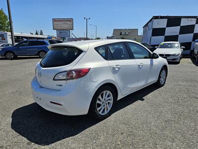 2012 MAZDA MAZDA3 i Touring   - Photo 9 - Everett, WA 98201