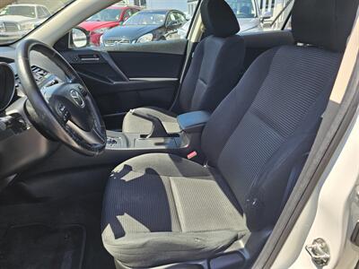 2012 MAZDA MAZDA3 i Touring   - Photo 4 - Everett, WA 98201