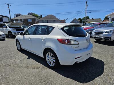 2012 MAZDA MAZDA3 i Touring   - Photo 7 - Everett, WA 98201