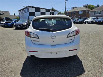 2012 MAZDA MAZDA3 i Touring   - Photo 10 - Everett, WA 98201