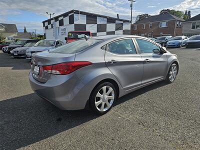 2013 Hyundai ELANTRA limited   - Photo 10 - Everett, WA 98201