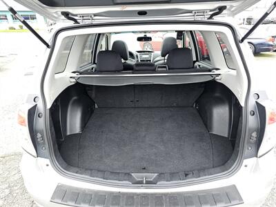 2011 Subaru Forester 2.5X Premium   - Photo 12 - Everett, WA 98201
