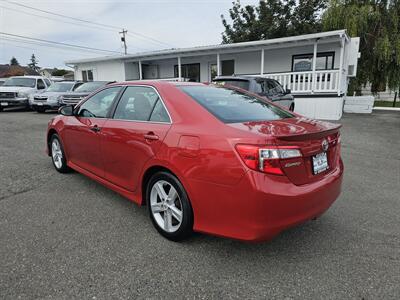 2012 Toyota Camry SE   - Photo 8 - Everett, WA 98201