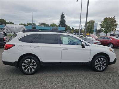 2017 Subaru Outback 2.5i Limited   - Photo 11 - Everett, WA 98201