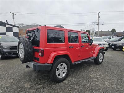 2012 Jeep Wrangler Unlimited Sahara   - Photo 10 - Everett, WA 98201