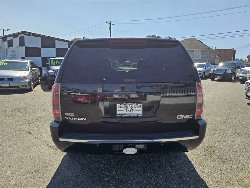 2009 GMC Yukon Denali - Photo 10 - Everett, WA 98201