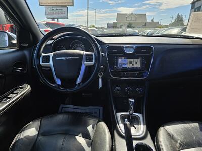 2013 Chrysler 200 Limited   - Photo 6 - Everett, WA 98201