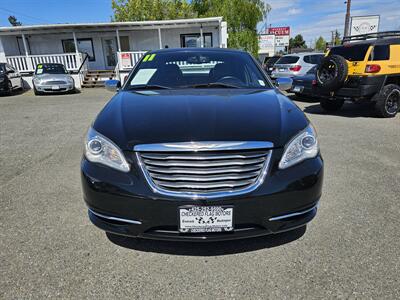 2013 Chrysler 200 Limited   - Photo 2 - Everett, WA 98201