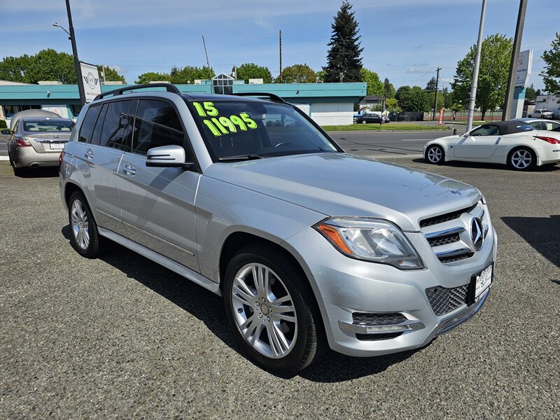 2015 Mercedes-Benz GLK-Class GLK350 4MATIC's photo