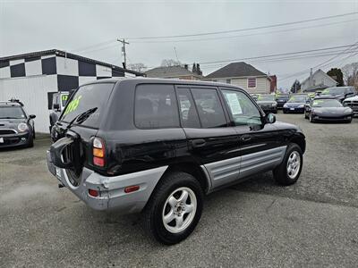 1998 Toyota RAV4   - Photo 10 - Everett, WA 98201