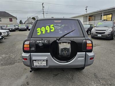 1998 Toyota RAV4   - Photo 9 - Everett, WA 98201