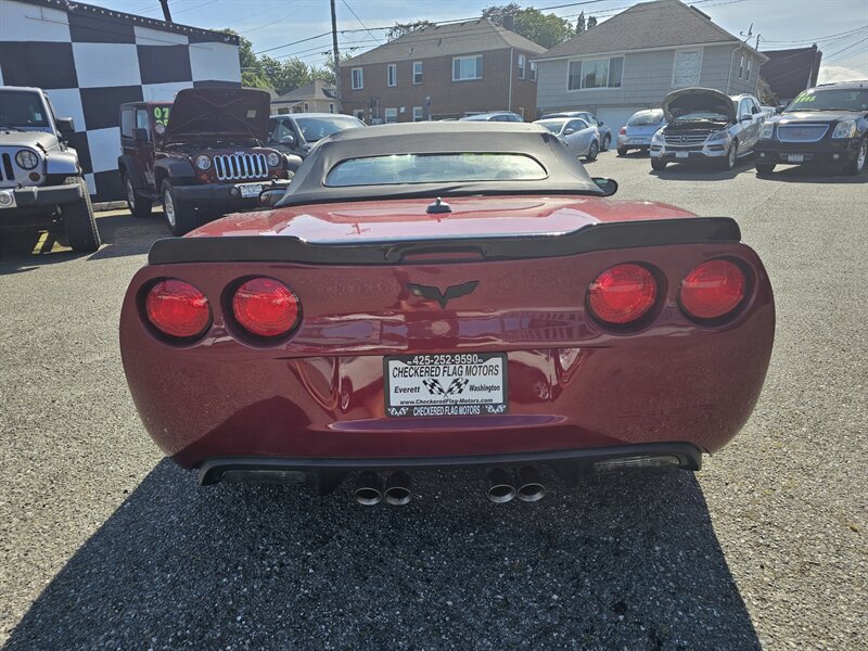 2005 Chevrolet Corvette - Photo 8 - Everett, WA 98201