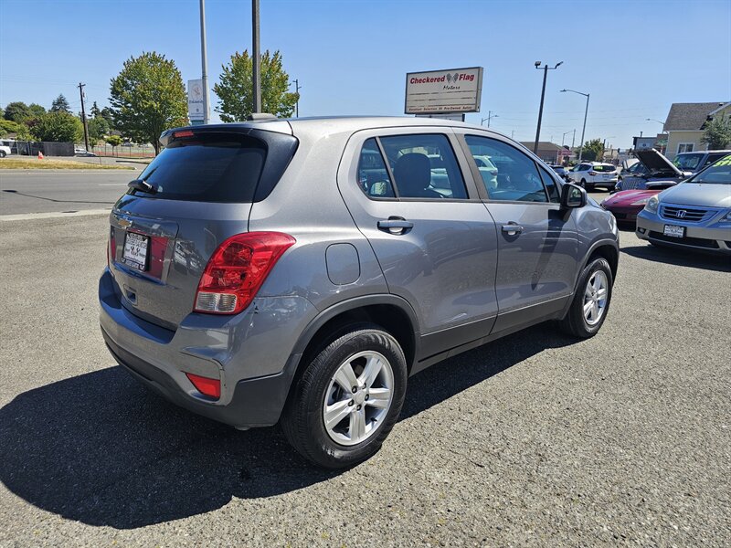 2020 Chevrolet Trax LS - Photo 10 - Everett, WA 98201
