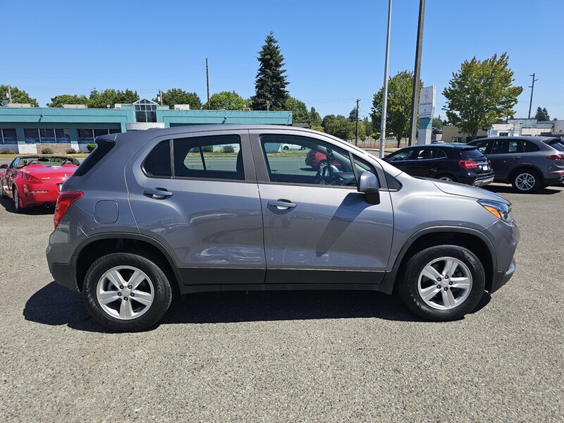 2020 Chevrolet Trax LS - Photo 11 - Everett, WA 98201
