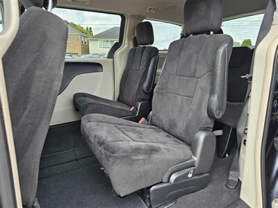 2013 Dodge Grand Caravan Passenger Crew   - Photo 5 - Everett, WA 98201