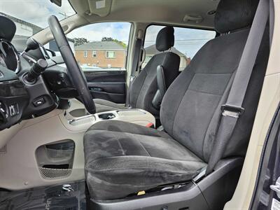 2013 Dodge Grand Caravan Passenger Crew   - Photo 4 - Everett, WA 98201