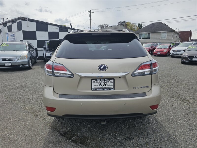 2013 Lexus RX 450h - Photo 9 - Everett, WA 98201
