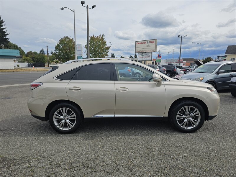 2013 Lexus RX 450h - Photo 11 - Everett, WA 98201