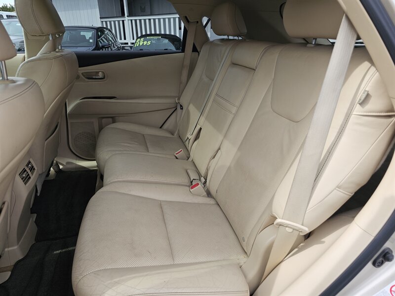 2013 Lexus RX 450h - Photo 5 - Everett, WA 98201