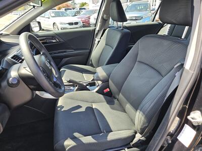 2016 Honda Accord LX   - Photo 4 - Everett, WA 98201