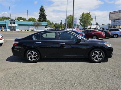 2016 Honda Accord LX   - Photo 11 - Everett, WA 98201